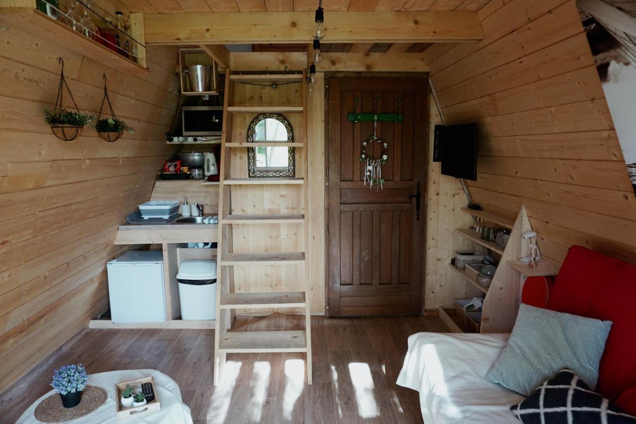 טרואה Le Chalet Tipi Avec Jacuzzi Et Jardin מראה חיצוני תמונה